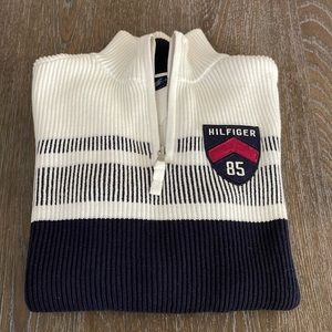 TOMMY HILFIGER Sweater